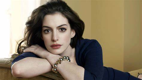 Anne Hathaway estrelará Verity