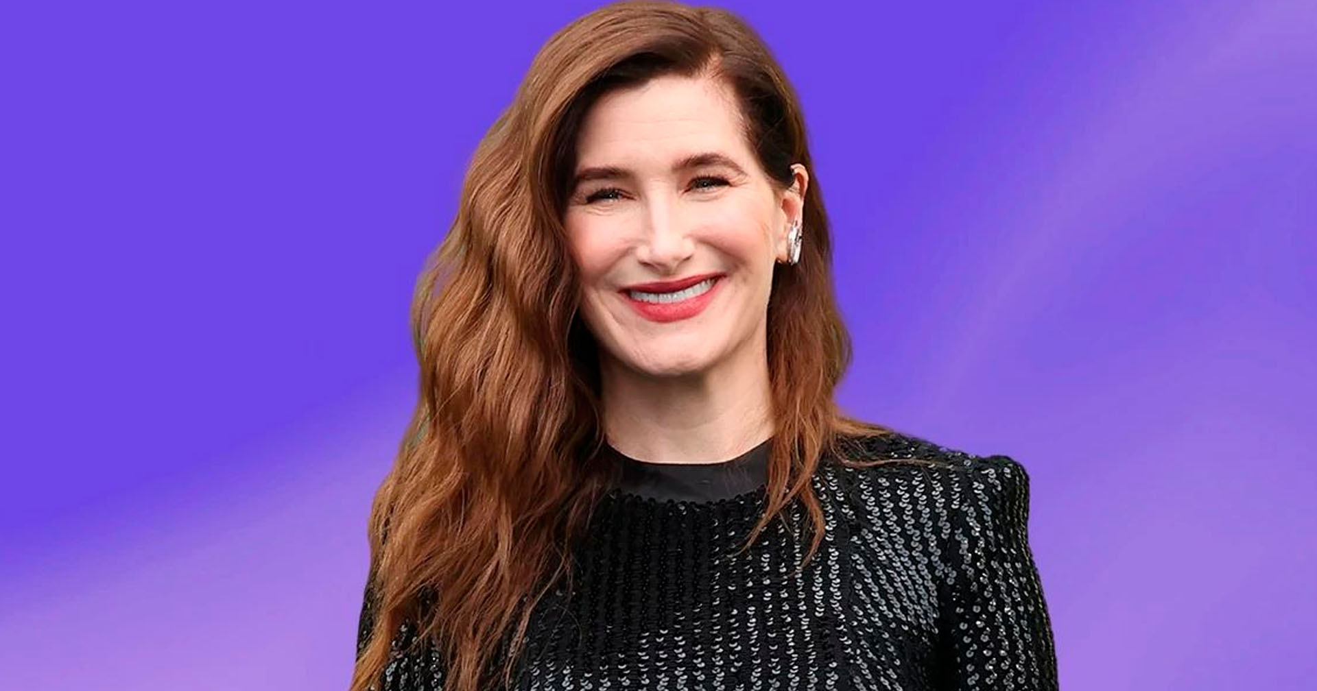 Kathryn Hahn aparece como Mãe Gothel em primeira imagem de Live Action de Enrolados